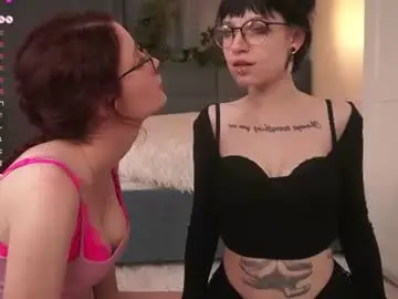Chaturbate Live Sex Cam of little_poetry