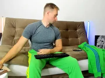 Chaturbate Adult Webcams of marc105100