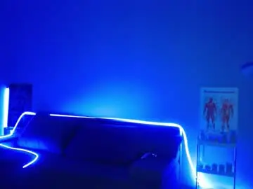 Chaturbate Live Sex Cam of marc105100