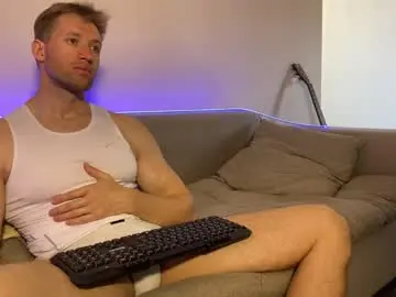 Chaturbate Live Porn of marc105100
