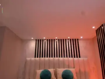 Chaturbate Live Porn of paulinasantosx