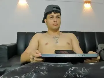 Chaturbate Free Porn Cam of philip_jons