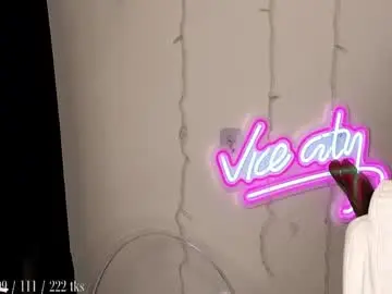 Chaturbate Sex Cam of violetvio1ator