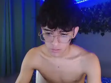 Chaturbate Nude Webcam of noah_millerx_
