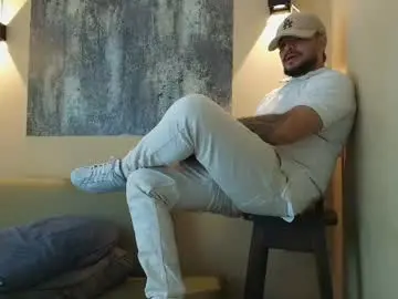 Chaturbate Free Live Porn of troy_kirk