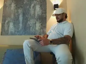 Chaturbate Sex Cam of troy_kirk