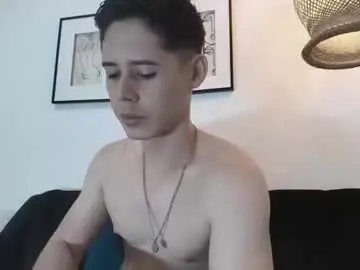 Chaturbate Sex Cam of austiin_ross1