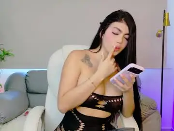 Chaturbate Live Sex of bellacarolainnn