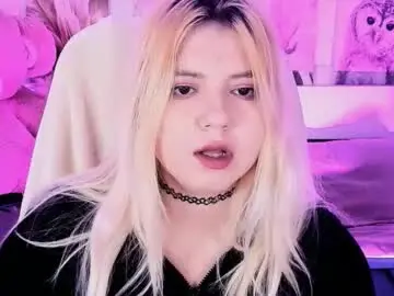 Chaturbate Watch Live Sex Cams of diaangell