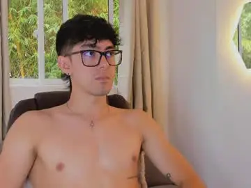 Chaturbate Watch Live Sex Cams of etham_wolf1