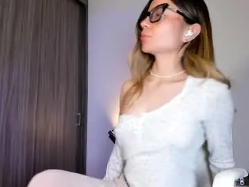 Chaturbate Adult Video Chat of hailey_firee