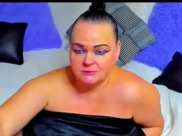 Chaturbate Live Sex Cam of milanabiegert