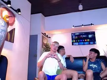 Chaturbate Live Sex Cam of 1pushman