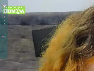 Chaturbate Live Sex Cam of _leiablackley_