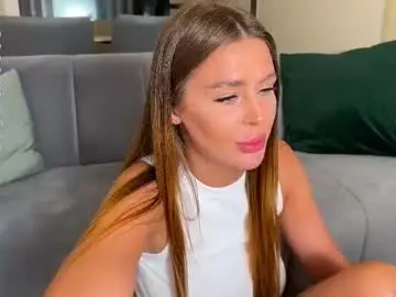 Chaturbate Live Sex Cam of bianca_lawwson_