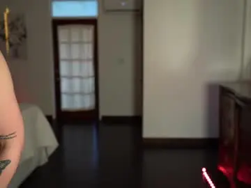 Chaturbate Watch Live Sex Cams of chloewildd