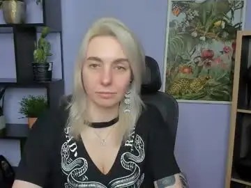 Chaturbate Adult Video Chat of freeanne