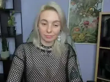 Chaturbate Live Sex Cam of freeanne