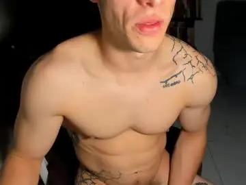 Chaturbate Best live sex cam show of juanisimo_