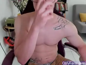 Chaturbate Sex Chat of juanisimo_