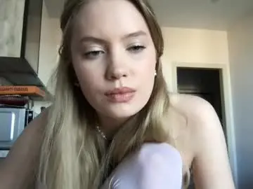 Chaturbate Free Live Porn of kira_saning1