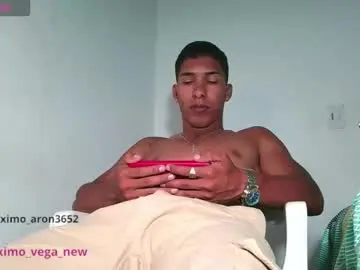 Chaturbate Live Porn of maximo_vega_new