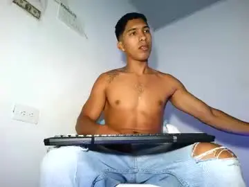 Chaturbate Live Sex of maximo_vega_new