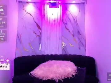 Chaturbate Live Sex Cam of mhia_kate