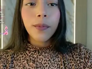 Chaturbate Live Sex Cam of miajones_blowjob