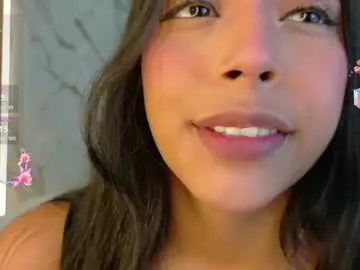 Chaturbate Nude Webcam of miajones_blowjob