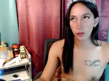 Chaturbate Nude Webcam of pinay_lucy
