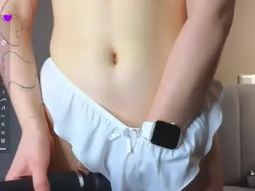 Chaturbate Best live sex cam show of emilyhalden