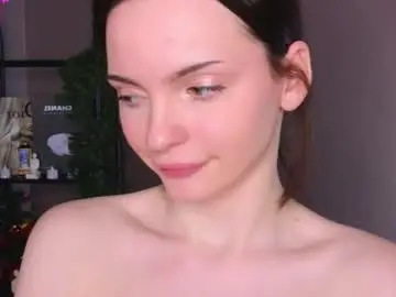 Chaturbate Sex Cam of emilyhalden