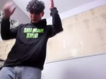 Chaturbate Watch Live Sex Cams of lyanmaster_