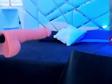 Chaturbate Best live sex cam show of lyen_rae