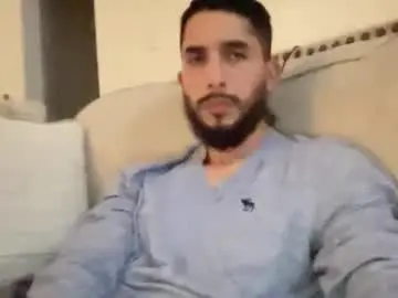 Chaturbate Live Sex Cam of papicubano_guapo23cm