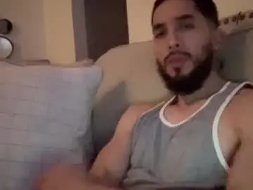 Chaturbate Adult Video Chat of papicubano_guapo23cm