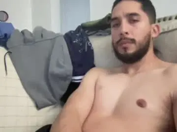 Chaturbate Free Porn Cam of papicubano_guapo23cm