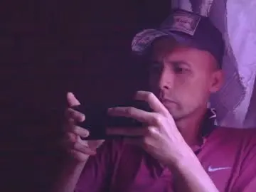 Chaturbate Private Sex Chat of boycumlatino21