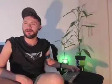 Chaturbate Live Porn of erickpritz_xh