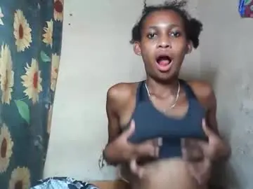 Chaturbate Free Porn Cam of littleyanah