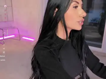 Chaturbate Free Live Porn of miss_diamond__