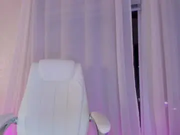 Chaturbate Live Sex Cam of miss_diamond__