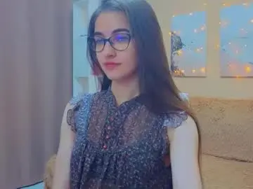 Chaturbate Live Sex Cam of vikiberry