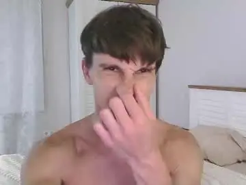 Chaturbate Best live sex cam show of eric_crush