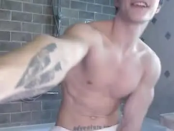 Chaturbate Live Sex Cam of eric_crush