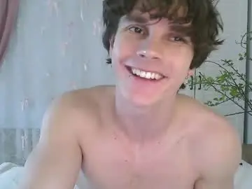 Chaturbate Best live sex cam show of eric_crush