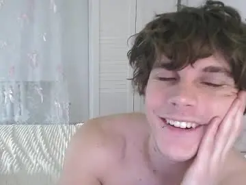 Chaturbate Watch Live Sex Cams of eric_crush