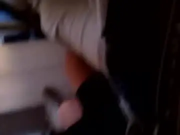 Chaturbate Live Sex Cam of mcm2483