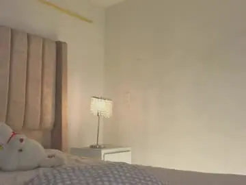 Chaturbate Live Sex Cam of gina_akemi